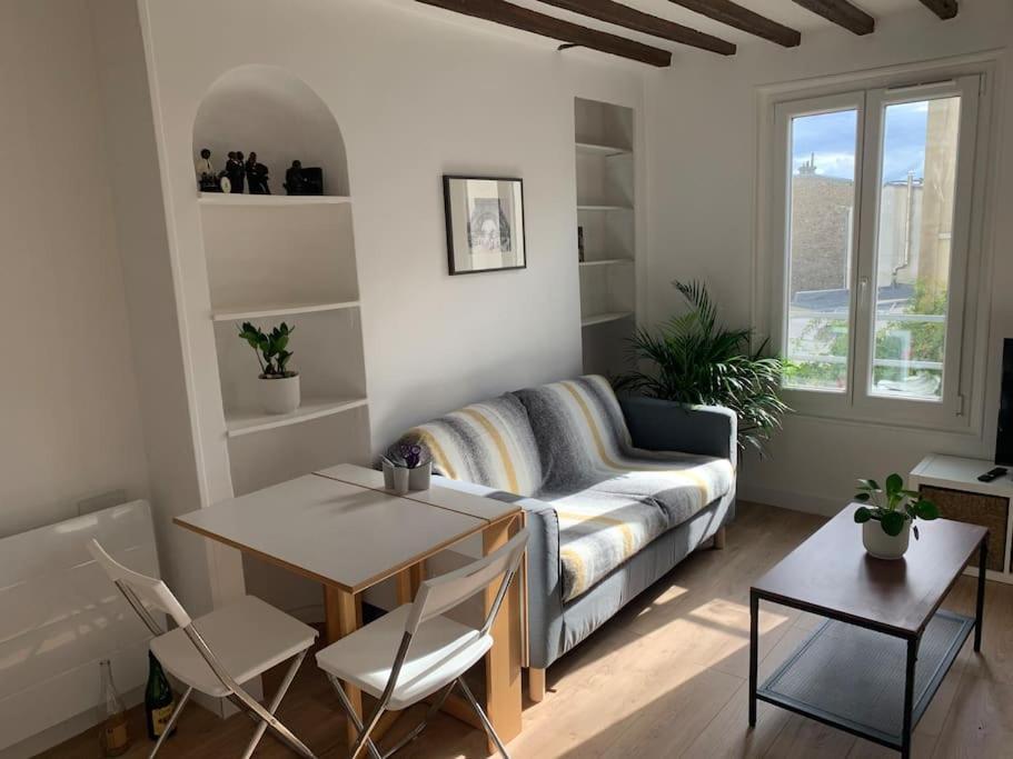 Appartement Lumineux, Refait A Neuf, Metro Jourdain Paris